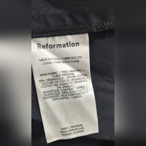 Reformation Black Skirt - Size 8P - Picture 3 of 3